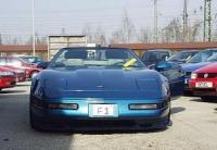  2 Chevrolet Corvette 2 . 