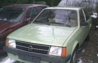  4 Opel Kadett 3 . 