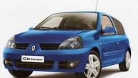  1 Renault Clio 3 . 