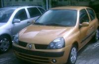  4 Renault Clio 3 . 