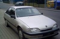  4 Opel Omega 4 . 