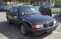  3 Saab 9000 4 . 